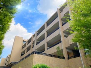 賃貸　急に　外壁工事　家賃安くできる